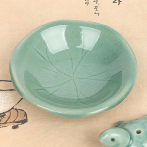 Celadon Turtle Incense Holder with Plate