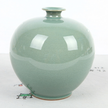 Load image into Gallery viewer, Celadon Longevity Haenggo Vase