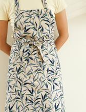 Load image into Gallery viewer, Basic Apron - Nicholii
