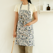 Load image into Gallery viewer, Basic Apron - Nicholii