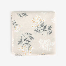 Load image into Gallery viewer, Handkerchief - Lace Flower