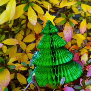 Honeycomb Ornament Card - Christmas Tree