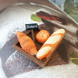 Bread Magnets - 4 Piece Set