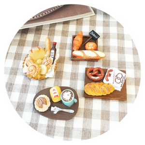 Bread Magnets - 4 Piece Set