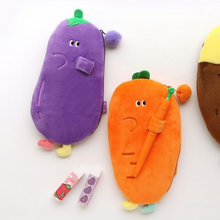 Load image into Gallery viewer, Carrot Friends 3D Pencil Pouch