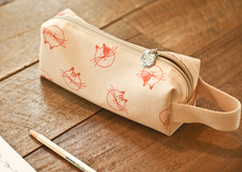 Load image into Gallery viewer, Cotton Strap Pen Case