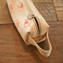 Load image into Gallery viewer, Cotton Strap Pen Case