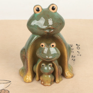 Ceramic Frog Family