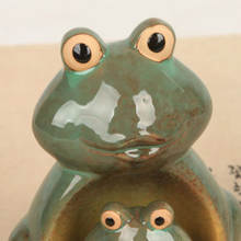 Load image into Gallery viewer, Ceramic Frog Family