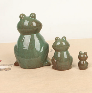 Ceramic Frog Family
