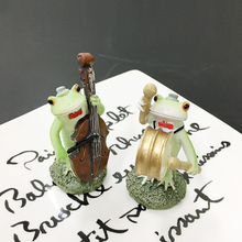 Load image into Gallery viewer, Frog Musician Miniature Figurines