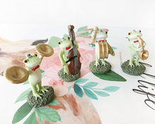 Load image into Gallery viewer, Frog Musician Miniature Figurines